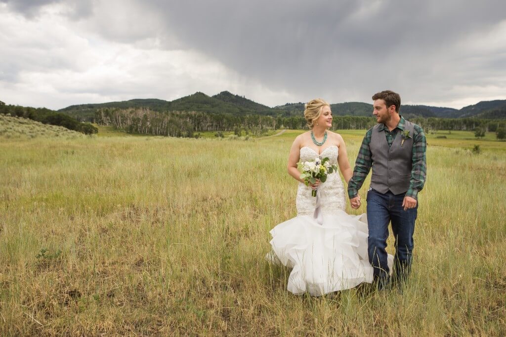 Outdoor Wedding Photos Colorado