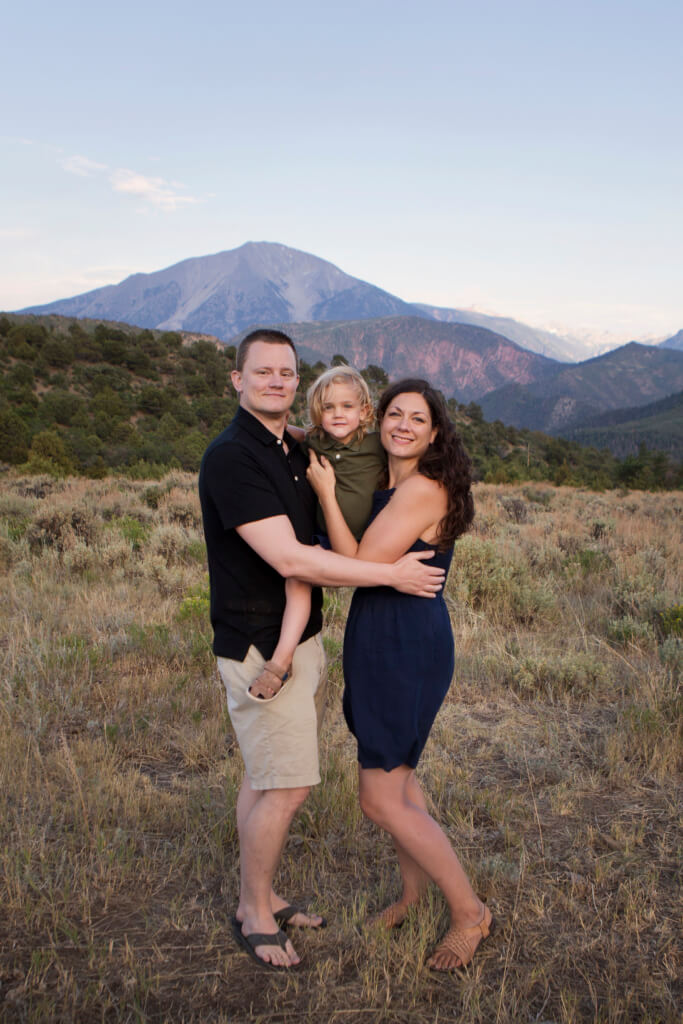 Family Photos with Mount Sopris 