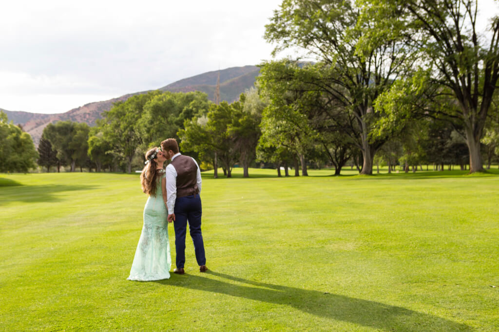 Bride and Groom Golf Course Photos in Colorado