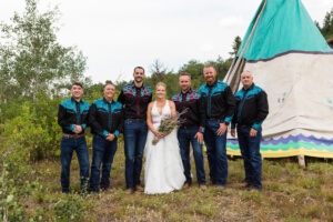 Fun wedding photos Glenwood Springs