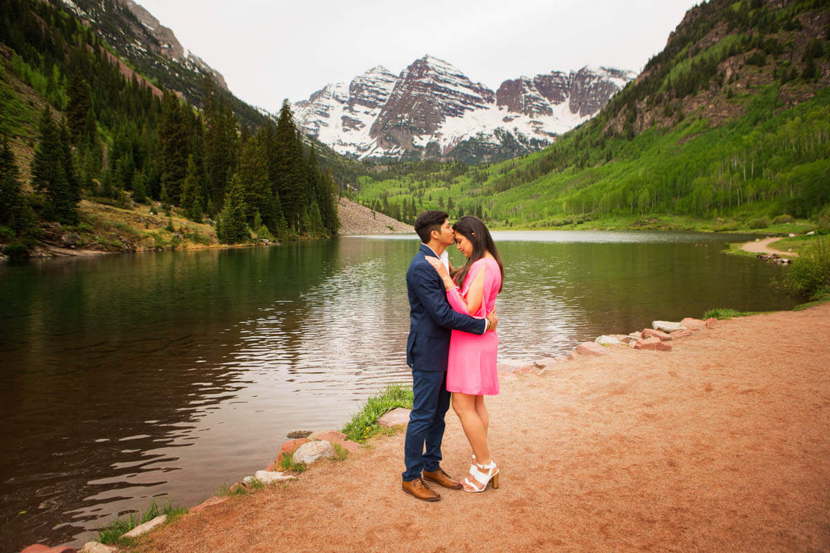 Engagement Photo at Maroon Bells | Windfirm Photography